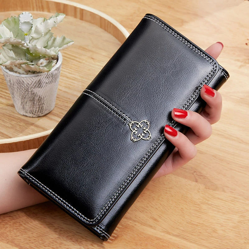 Luxurious leather wallet